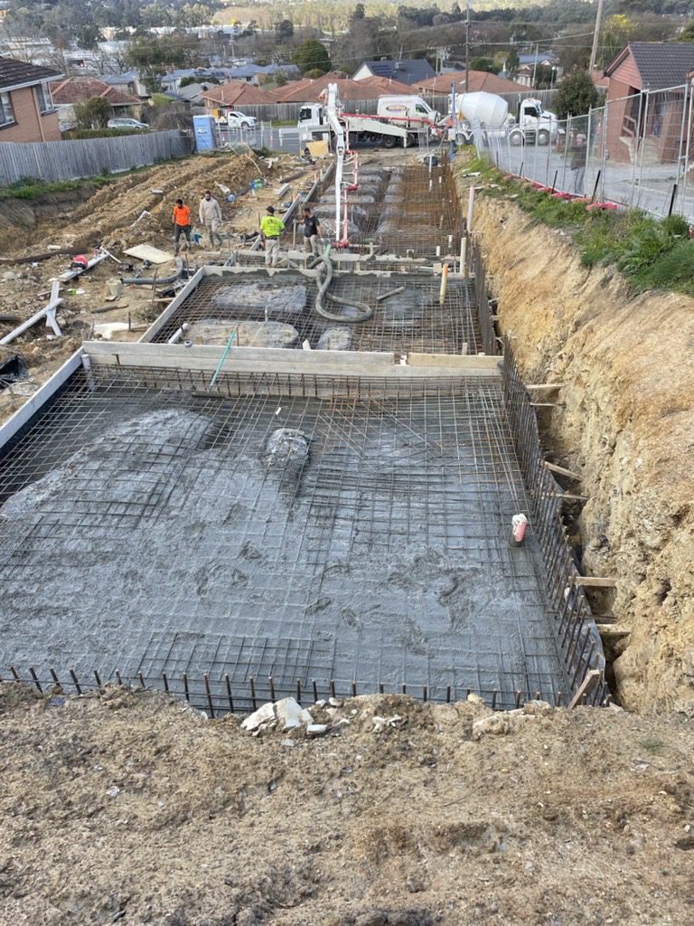 Reo mesh in place on site before concrete pour