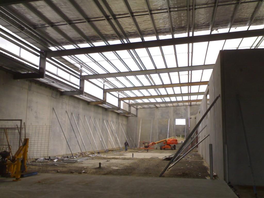 Commercial steel frame large warehouse
