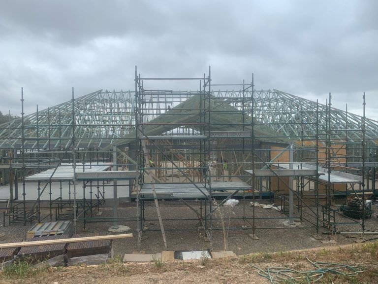 Bay2Bay Scaffolding large residential construction site