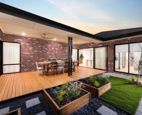 Selkirk Vintage Red Classic external brick facade